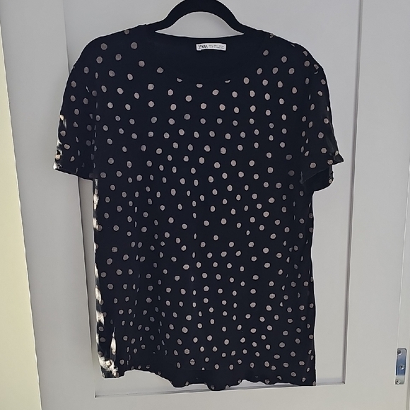 Zara Black Tee with Polka Dots Size L - Picture 1 of 5